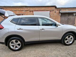 2019 Nissan X-Trail III Рестайлинг, серебристый, 2600000 рублей, вид 5