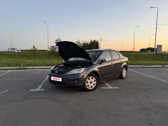 2010 Ford Focus II Рестайлинг, серый, 559000 рублей - вид 1