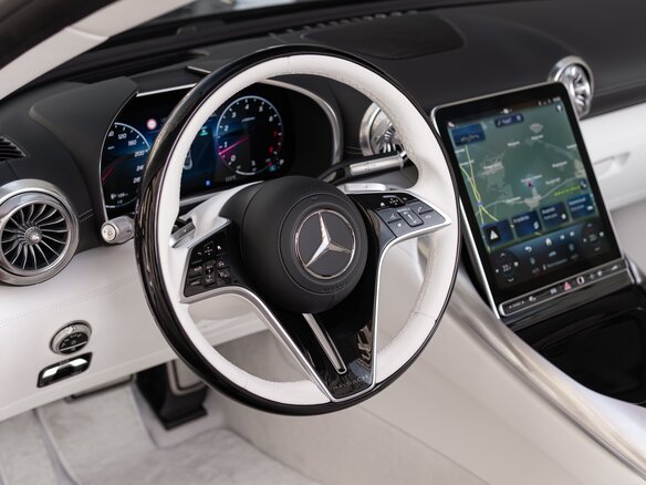 2026 Mercedes-Benz Maybach SL SL 680, пурпурный, 33990000 рублей - вид 21