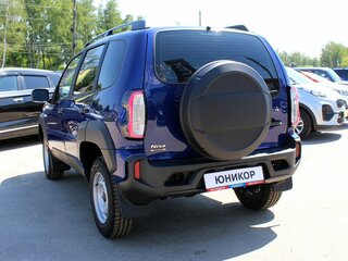 2026 Lada (ВАЗ) Niva Travel I Рестайлинг, синий, 1566900 рублей, вид 2
