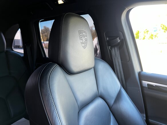2012 Porsche Cayenne II (958), чёрный, 2790000 рублей - вид 9