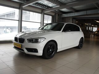 2019 BMW 1 серии 120i II (F20/F21) Рестайлинг 2, белый, 2490000 рублей, вид 3
