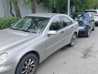 2004 Mercedes-Benz C-Класс 180 II (W203) Рестайлинг, серый, 650000 рублей, вид 3