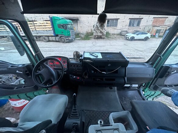 2003 MAN 18, зелёный, 1350000 рублей - вид 10