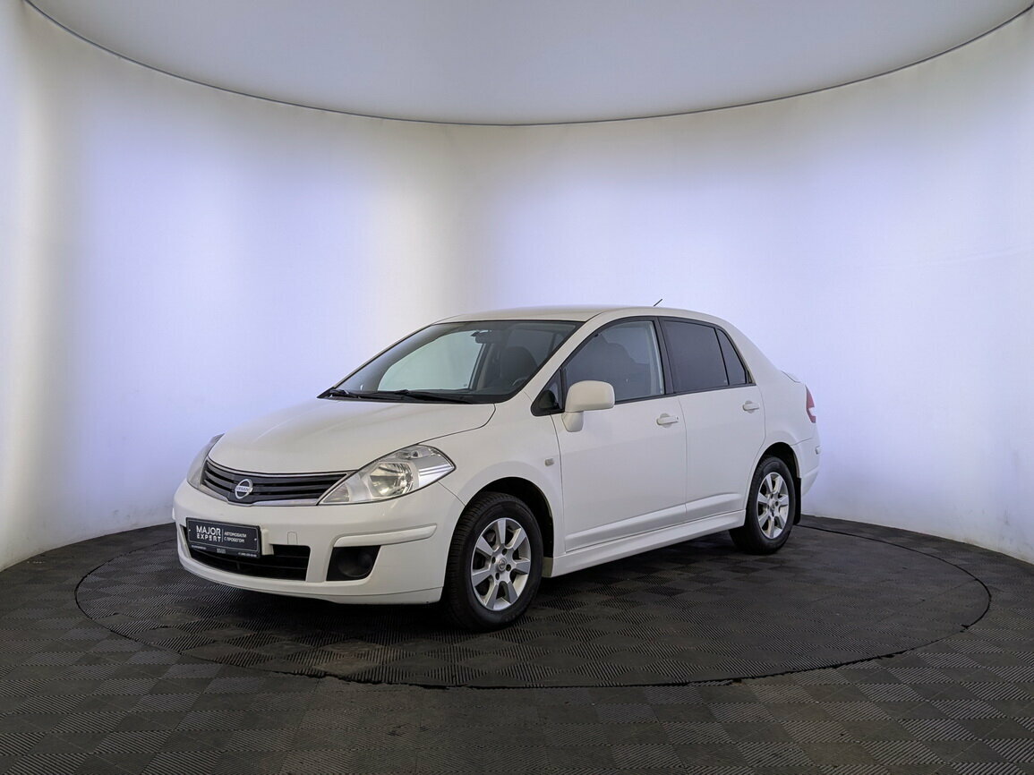Nissan Tiida I Рестайлинг
