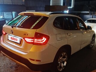 2013 BMW X1 18i I (E84) Рестайлинг, белый, 1150000 рублей, вид 3