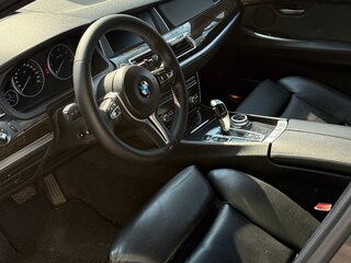 2009 BMW 5 серии Gran Turismo 530d VI (F10/F11/F07), чёрный, 1700000 рублей, вид 3