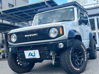 2023 Suzuki Jimny Sierra IV, белый, 2000000 рублей, вид 1