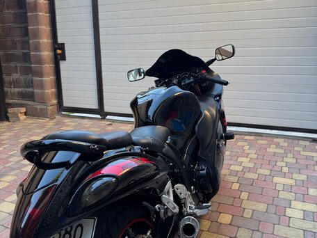 2011 Suzuki GSX 1300 R Hayabusa, чёрный, 1400000 рублей, вид 2