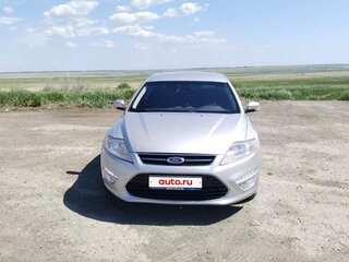 2013 Ford Mondeo IV Рестайлинг, серебристый, 1099000 рублей, вид 1