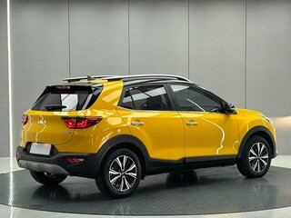 2022 Kia KX1, жёлтый, 980000 рублей, вид 4
