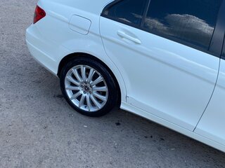 2011 Mercedes-Benz C-Класс 200 III (W204) Рестайлинг, белый, 1280000 рублей, вид 4