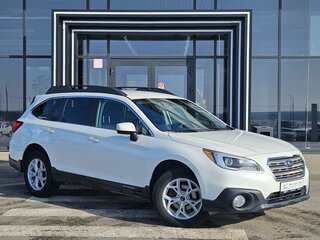 2016 Subaru Outback V, белый, 1635000 рублей, вид 3