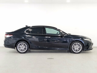 2019 Toyota Camry VIII (XV70), чёрный, 2560000 рублей, вид 4