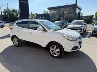 2013 Hyundai ix35 I Рестайлинг, белый, 1149000 рублей, вид 4