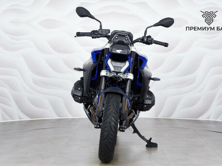 2025 BMW R 1300 R, синий, 2299000 рублей, вид 4