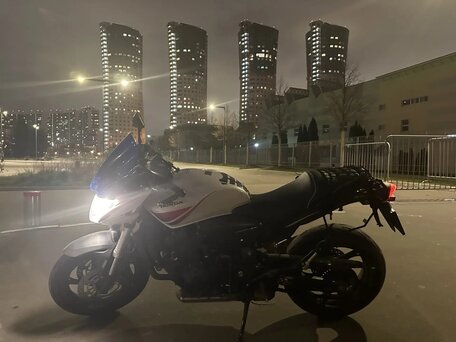 2010 Honda CB 600F Hornet, белый, 590000 рублей, вид 3