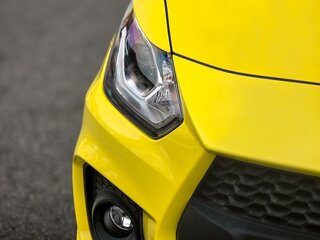 2023 Suzuki Swift Sport V, жёлтый, 1530000 рублей, вид 3