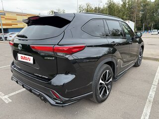 2021 Toyota Crown Kluger, чёрный, 5650000 рублей, вид 5