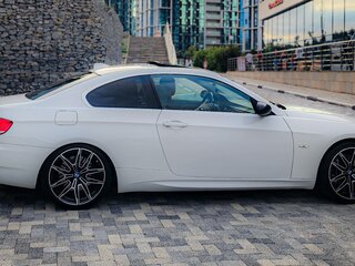 2008 BMW 3 серии 335i V (E90/E91/E92/E93), белый, 1300000 рублей, вид 2