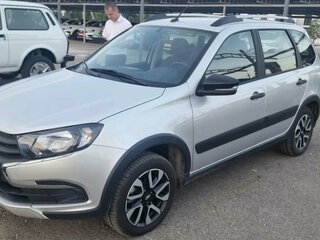 2026 Lada (ВАЗ) Granta Cross I Рестайлинг, серебристый, 1225000 рублей, вид 1