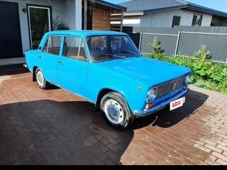 1980 Lada (ВАЗ) 21011, голубой, 220000 рублей, вид 4