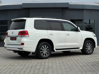2010 Toyota Land Cruiser 200 Series, белый, 3395000 рублей, вид 4