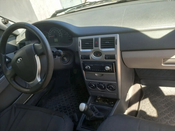 2012 Lada (ВАЗ) Priora I, белый, 560000 рублей - вид 6