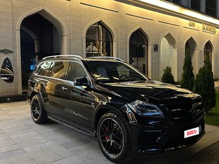 2013 Mercedes-Benz GL-Класс AMG 63 AMG, чёрный, 3800000 рублей, вид 3