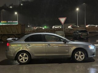 2012 Mitsubishi Lancer X Рестайлинг, серый, 750000 рублей, вид 2