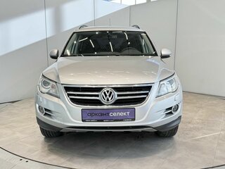 2010 Volkswagen Tiguan I, серебристый, 1060000 рублей, вид 2