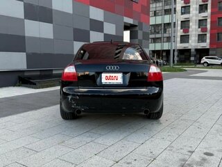 2004 Audi A4 II (B6), чёрный, 700000 рублей, вид 3