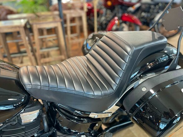 2021 Harley-Davidson Sport Glide, чёрный, 2350000 рублей - вид 12