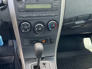2008 Toyota Corolla X (E140, E150), чёрный, 410000 рублей, вид 3