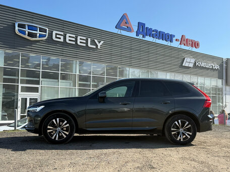2021 Volvo XC60 II, серый, 3500000 рублей, вид 2