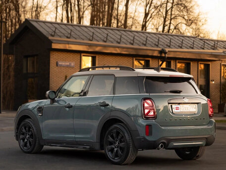 2022 Mini Countryman Cooper II Рестайлинг, зелёный, 2700000 рублей, вид 4