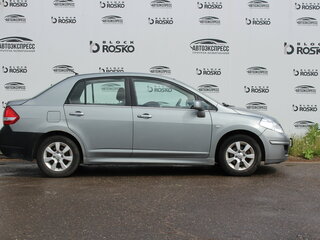 2011 Nissan Tiida I Рестайлинг, серый, 450000 рублей, вид 4
