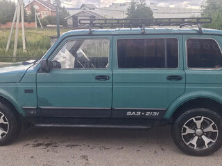 2014 Lada (ВАЗ) 2131 (4x4) 213105 I, зелёный, 400000 рублей, вид 4