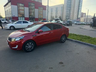 2012 Kia Rio 4-speed III, красный, 810000 рублей, вид 5