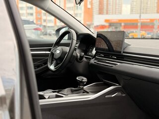 2024 Geely Emgrand II, серый, 1650000 рублей, вид 5