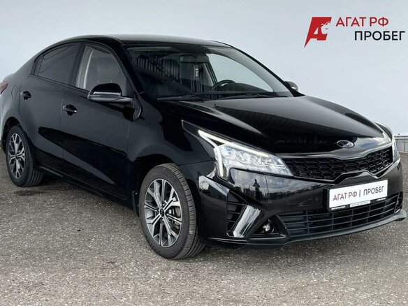 2021 Kia Rio IV Рестайлинг, чёрный, 1580000 рублей - вид 2