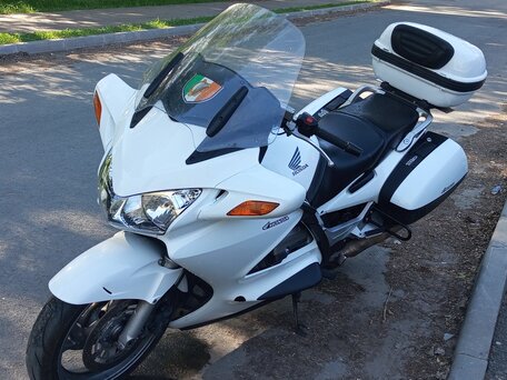 2007 Honda ST 1300, белый, 660000 рублей, вид 4