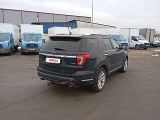 2018 Ford Explorer V Рестайлинг, чёрный, 2200000 рублей, вид 3