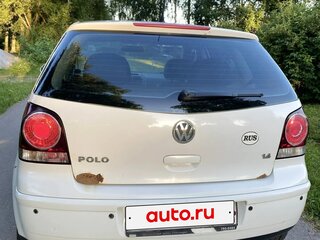 2008 Volkswagen Polo IV Рестайлинг, белый, 325000 рублей, вид 5
