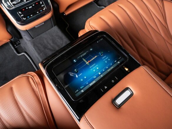 2024 Mercedes-Benz S-Класс AMG 63 e AMG Long IV (W223), чёрный, 43990000 рублей - вид 17