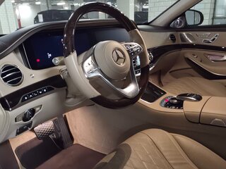 2017 Mercedes-Benz Maybach S-Класс 560 I (X222) Рестайлинг, чёрный, 6590000 рублей, вид 5