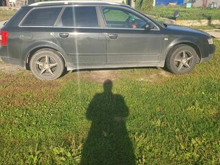 2003 Audi A4 II (B6), чёрный, 350000 рублей, вид 3