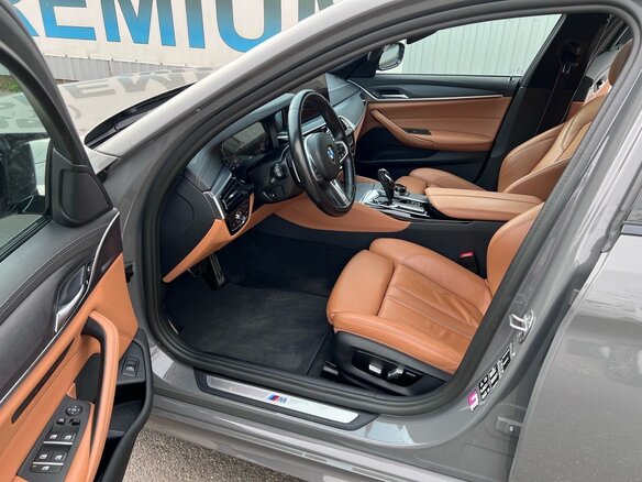 2021 BMW 5 серии 530d xDrive VII (G30/G31/G38) Рестайлинг, серый, 5950000 рублей - вид 7