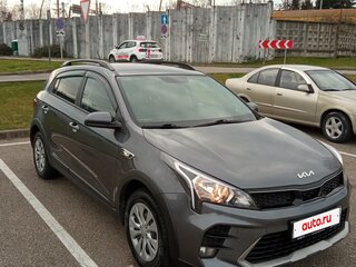 2021 Kia Rio X IV Рестайлинг, серый, 2200000 рублей, вид 3