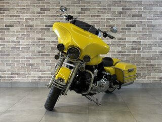 2008 Harley-Davidson Electra Glide, жёлтый, 845000 рублей, вид 2